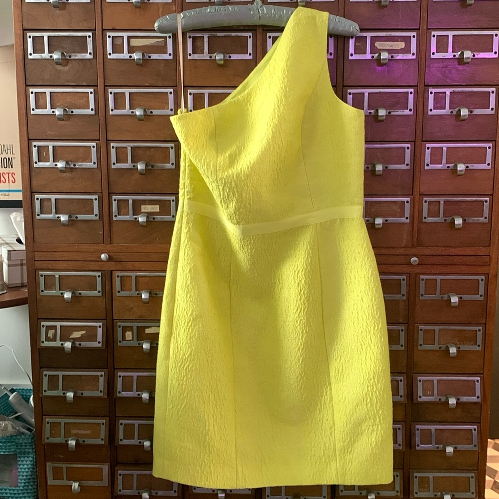 Halston Heritage Textured One Shoulder Yellow Mini Dress Size 12